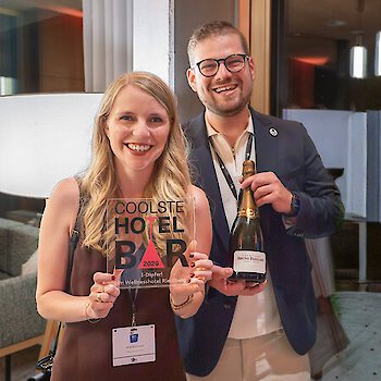 Award Gewinner zur "Coolsten Hotelbar 2026" Wellnesshotel Riedlberg im Bayerischen Wald